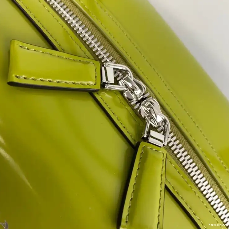 Fashionrepsfam ru 2210YA0119 Bag Prada 0518